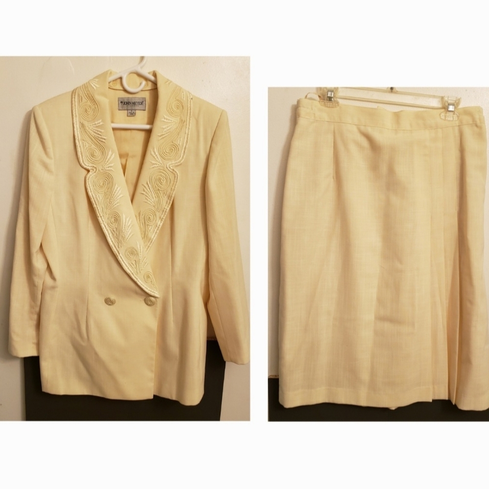 Ivory Women's Suit Set